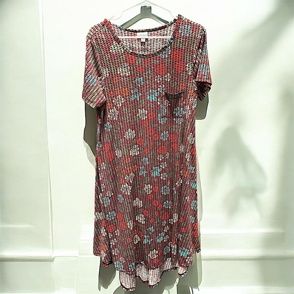 Lula roe Floral Patterned Dress MEDIUM length 43in pit to pit 17in